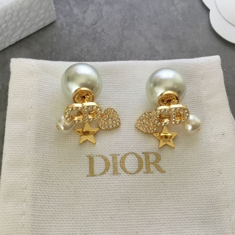 Christian Dior Earrings - Click Image to Close